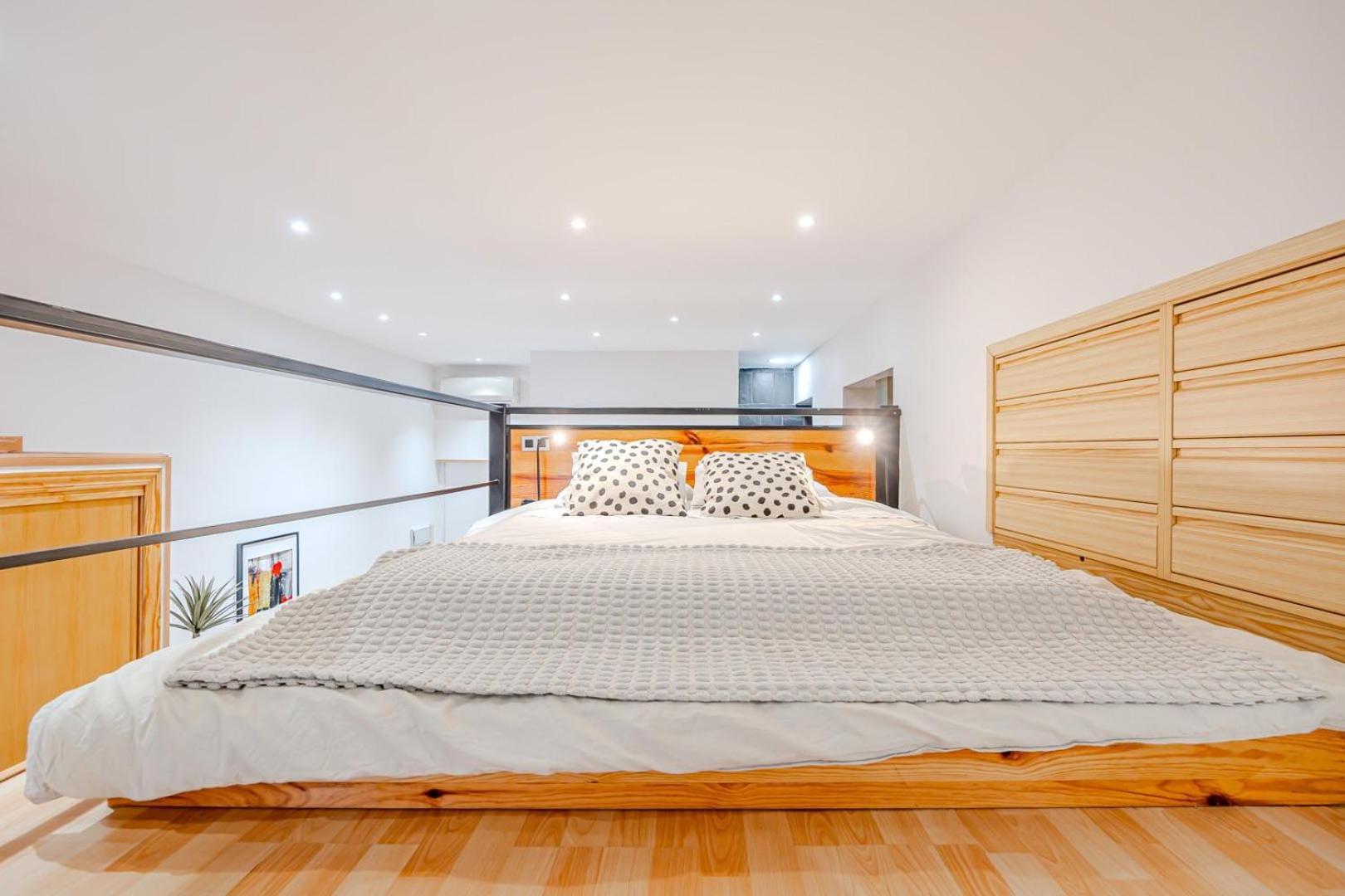 Appartamento Increible Loft A 5 Min Del Retiro & Wizink Madrid Esterno foto